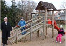 Raasiku Kodukandi Selts jätkab mänguväljaku laiendamist