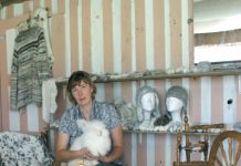 Hirvli külas Hiiekivi talus kasvab 80 angoora küülikut