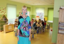 Oravakese lasteaia juurdeehitus on Raasiku valla kalendri kaanefotol