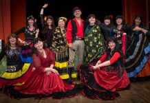 Kehra mustlasansambliks peetud Kodu on 35aastane