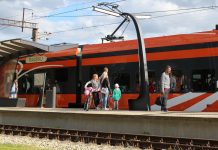 Rongireisijaid häirivad haukuvad koerad ja jalgrattad