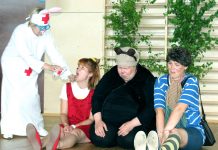 Kiiu lasteaia töötajad tegid Lotte-lavastuse