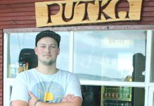 Kaskadöör ROMAN NESO LAUPMAA pakub Andineemel burgereid