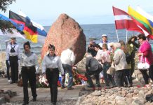 Jumindal käis miinilahingu 75. aastapäeva tähistamisel palju rahvast