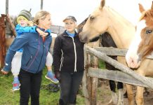 JANE VAHTRAS ja MARET KASEMETS – Kolgaküla Talli hobuste head hoidjad