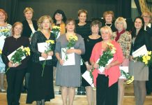 Anija vallavalitsus jagas õpetajatele tänukirju