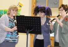 Kehra kunstidekooli õpetajad ajasid naljakuu puhul pillid sassi