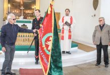 Raasiku tuletõrjeühingu juubelipeo paraad tõi rahva teede äärde