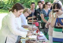 Anija kohvikutepäev kolis esimest korda mõisahoovi