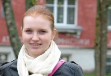 Anija valla noortekogu jagas helkureid