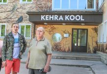 Kehras avati Eestis ainulaadne linnulaulu kooliõu