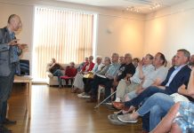 Rahvakoosolek tõi Raasikule sadakond huvilist