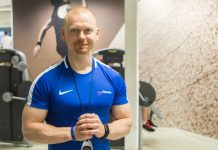 Kulturist KRISTJAN-JOHANNES KONSAP treenis südamenädalal Raasiku naisi