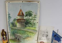 Perekond MAKAROV andis Kuusalu vallamajja esemeid Estroni ajast