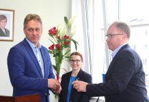 Anija vallavanem on RIIVO NOOR, volikogu esimees TOOMAS TÕNISE