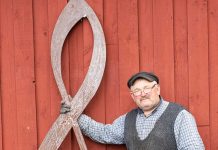 PEETER KIVIMÄE teeb Kuusalu Laulupeo kuusikusse mälestusmärgi