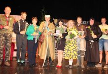 Aruküla näitering tõi lavale lavastaja kirjutatud „5 viimast päeva“