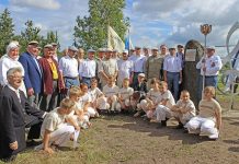 Kuusalu meeskoor avas Laulupeo kuusikus pidulikult Helikivi