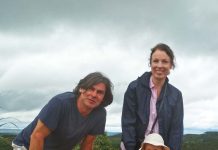 Kunstnikud SVEN SAAG ja KATRIN VALDRE korraldavad Kõnnus maalikursusi