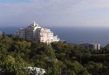 MIHKEL TIKS: „Mu keha on Krimmis, hing Eestis, vaim rändab ilmas ringi.“