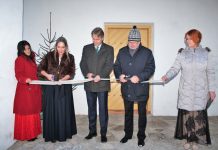 Anija mõisa renoveeritud ait avati kontserdiga