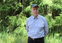 Virve külavanem JAAN VELSTRÖM avaldas luuleraamatu lastele