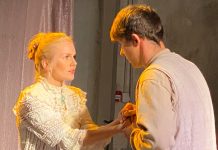 Anija-lavastuse lisaetendused