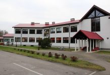 Alavere kooli ja lasteaia liitmine lükkub edasi