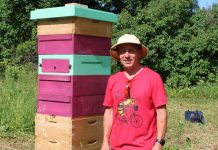 Meepäev tõi Anija mõisa nii mesindushuvilisi kui ka uudistajaid