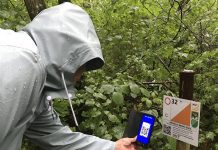 Aruküla männikus avati MOBO ehk mobiilse orienteerumise rada
