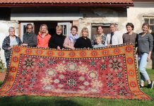 Kuusalu pastoraadis asuti taastama üle 60 aasta vanust pruudivaipa