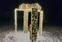 Pikavere mõisapargis põlesid advendiõhtul 1000 küünalt