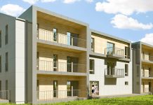 Kehras pandi aastakümnete järel nurgakivi esimesele kortermajale