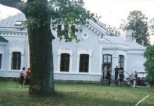 Kiviloo mõis Raasiku vallas