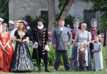 Anija 5. mõisakultuurifestivalil tutvustati eri ajastute rõivamoode