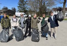 Noortekogu kutsus talgupäeval Kehrat koristama