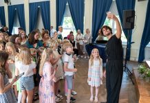 Kuusalu valla tublide õpilaste tunnustuspeo üllatuskülaline oli STEFAN