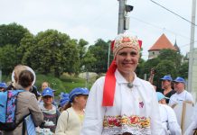 JANNE KUUSKLA osales tantsupeol Kehra kooli 3 rühmaga