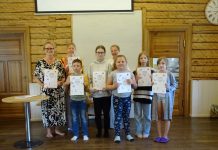 Rannakeele Keskus esitles Pärispeal „Pisukese rantlase kieleoppe vihku“