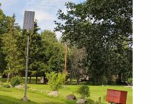 Kiiu-Aabla külas on päikesepaneeliga valgusti