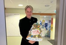 Anija vallavalitsus kinkis asutustele suured piparkoogid