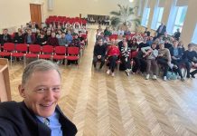 USA suursaadik GEORGE P. KENT külastas Kehra kooli ja muuseumi