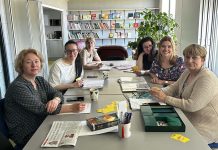 Kehra Lastetare lasteaia õpetajad õpivad eesti keelt ühises keelekohvikus