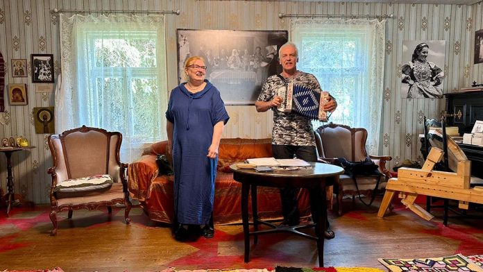 23 KAUKSI ÜLLE ja sootska EVAR RIITSAAR