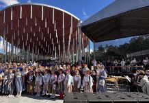 Uurikad esitasid Harju peol koos kooridega kolm laulu