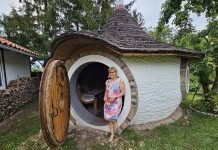 Aruküla 14. kohvikutepäev oli 14 kodukohviku või hoovimüügiga