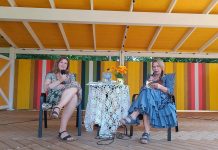 LIISA OJANGU esitles Leesil oma raamatut „Minu Lahemaa. Seitse suve külapoes“.