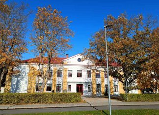 Loksa kool katsetab hilisemat algusaega