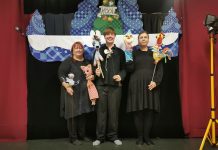 Kehra Nuku uues jõululavastuses mängitakse aastakümnete vanuste restaureeritud nukkudega