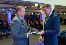 TARMO AMER pälvis kaitseministeeriumi III klassi teeneteristi